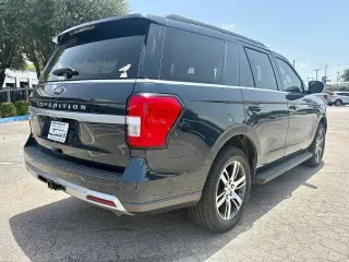 Ford Expedition 2024 4x2 XLT 4 puertas SUV