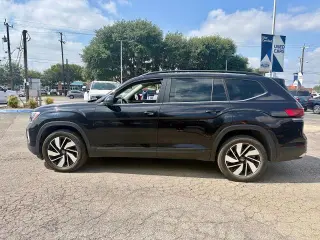 Volkswagen Atlas 2024 AWD SE 4Motion 4 puertas SUV con Tecnología