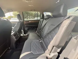 Volkswagen Atlas 2024 AWD SE 4Motion 4 puertas SUV con Tecnología