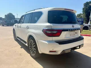 Nissan Armada 2023 4x4 Platinum 4 puertas SUV