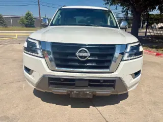 Nissan Armada 2023 4x4 Platinum 4 puertas SUV