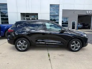 Ford Escape 2023 ST-Line 4 puertas SUV