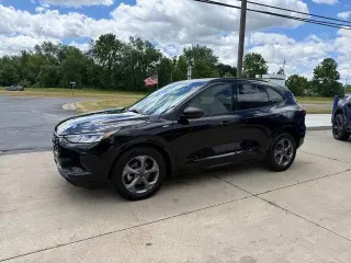 Ford Escape 2023 ST-Line 4 puertas SUV