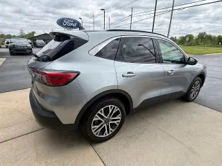 Ford Escape Híbrido 2021 AWD SEL 4 puertas SUV