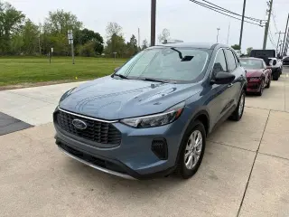 Ford Escape Híbrido 2023 AWD Activo 4 puertas SUV