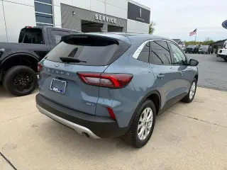 Ford Escape Híbrido 2023 AWD Activo 4 puertas SUV