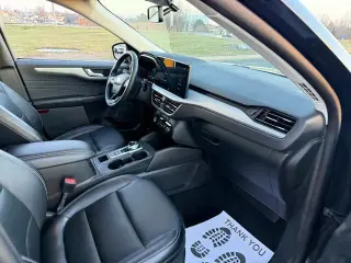 Ford Escape 2025 AWD Platinum 4 puertas SUV