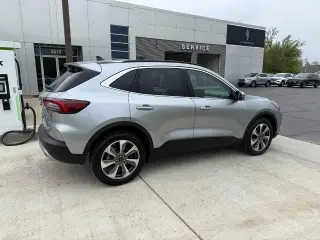 Ford Escape 2024 AWD Platinum 4 puertas SUV