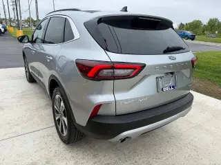 Ford Escape 2024 AWD Platinum 4 puertas SUV