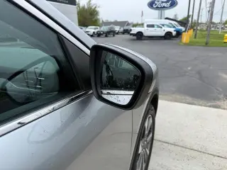 Ford Escape 2024 AWD Platinum 4 puertas SUV