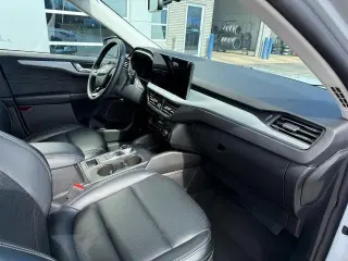 Ford Escape 2025 AWD Platinum 4 puertas SUV