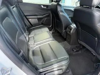 Ford Escape 2025 AWD Platinum 4 puertas SUV