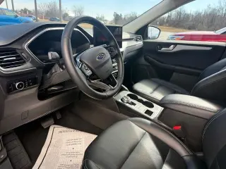 Ford Escape 2025 AWD Platinum 4 puertas SUV