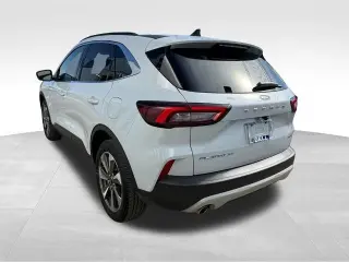 Ford Escape 2025 AWD Platinum 4 puertas SUV