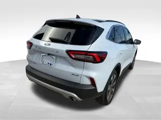 Ford Escape 2025 AWD Platinum 4 puertas SUV