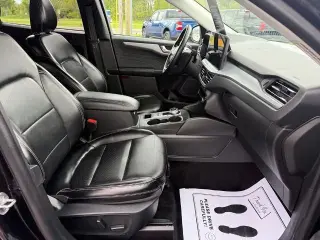 Ford Escape 2024 AWD Platinum 4 puertas SUV