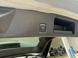 Ford Escape 2025 AWD Platinum 4 puertas SUV
