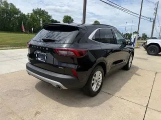 Ford Escape Híbrido 2023 AWD Platinum 4 puertas SUV
