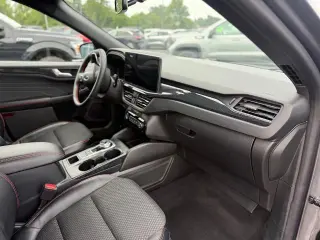 Ford Escape 2023 AWD ST-Line Elite 4 puertas SUV