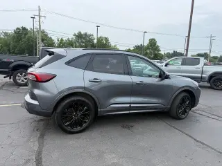 Ford Escape 2023 AWD ST-Line Elite 4 puertas SUV