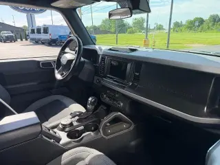 Ford Bronco 2023 4x4 Outer Banks 4 puertas SUV