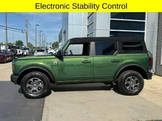 Ford Bronco 2023 4x4 Outer Banks 4 puertas SUV