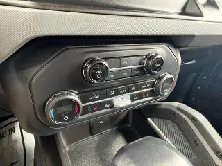 Ford Bronco 2023 4x4 Big Bend 4 puertas SUV