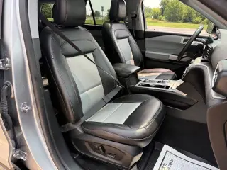 Ford Explorer 2024 AWD XLT 4 puertas SUV