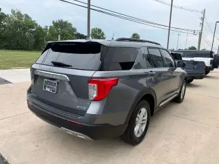 Ford Explorer 2024 AWD XLT 4 puertas SUV