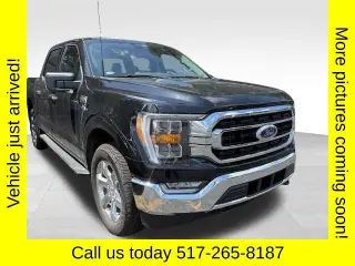 Ford F-150 2022 4x4 XLT 4 puertas SuperCrew 5.5 pies. Caja corta