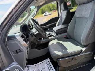 Ford F-150 2023 4x4 XLT 4 puertas SuperCrew 5.5 pies caja corta