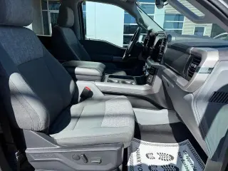 Ford F-150 2023 4x4 XLT 4 puertas SuperCrew 5.5 pies SB