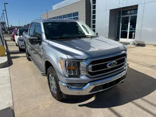 Ford F-150 2023 4x4 XLT 4 puertas SuperCrew 5.5 pies SB