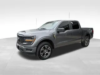 Ford F-150 2024 4x4 STX 4 puertas SuperCrew 5.5 pies. Caja corta
