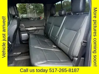 Ford F-150 2023 4x4 XLT 4 puertas SuperCrew 6.5 pies. SB