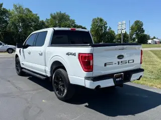 Ford F-150 2023 4x4 XLT 4 puertas SuperCrew 6.5 pies. SB