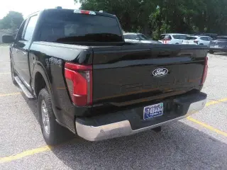 Ford F-150 2025 4x4 XLT 4 puertas SuperCrew 6.5 pies SB