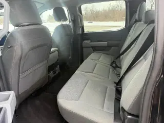 Ford F-150 2025 4x4 XLT 4 puertas SuperCrew 6.5 pies. SB