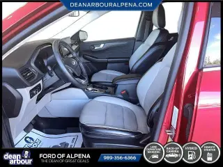 Ford Escape Híbrido 2023 AWD Platinum 4 puertas SUV
