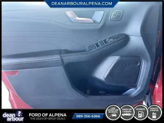 Ford Escape Híbrido 2023 AWD Platinum 4 puertas SUV