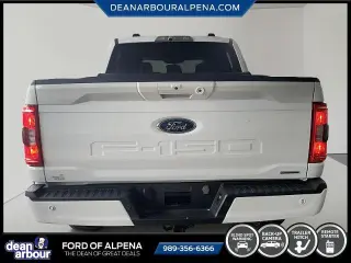 Ford F-150 2023 4x4 XL 4 puertas SuperCrew 5.5 pies SB