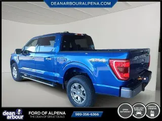 Ford F-150 2023 4x4 XL 4 puertas SuperCrew 5.5 pies SB