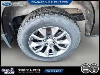 Chevrolet Silverado 1500 2021 4x4 LT 4 puertas Double Cab 6.6 pies SB con 1LT