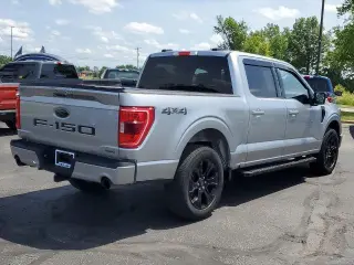 Ford F-150 2023 4x4 XLT 4 puertas SuperCrew 5.5 pies SB