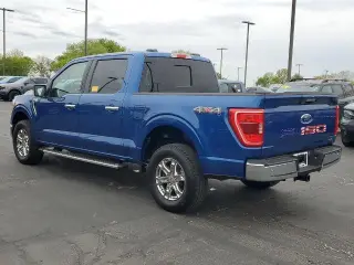 Ford F-150 2023 4x4 XLT 4 puertas SuperCrew 5.5 pies. SB