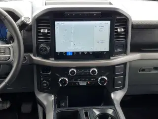 Ford F-150 2024 4x4 XLT 4 puertas SuperCrew 5.5 pies. SB