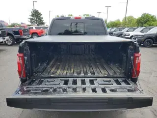 Ford F-150 2024 4x4 XLT 4 puertas SuperCrew 5.5 pies. SB