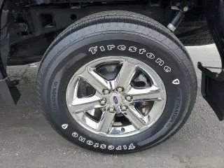 Ford F-150 2024 4x4 XLT 4 puertas SuperCrew 5.5 pies. SB