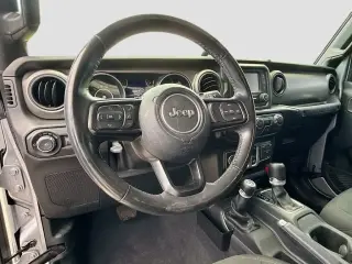 Jeep Wrangler 2020 4x4 Willys Sport 2 puertas SUV