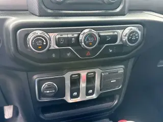 Jeep Wrangler 2020 4x4 Willys Sport 2 puertas SUV